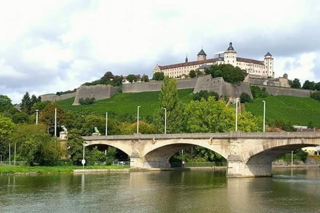 Willkommen In Wuerzburg اهلا بكم فى Willcome Eksteriør bilde
